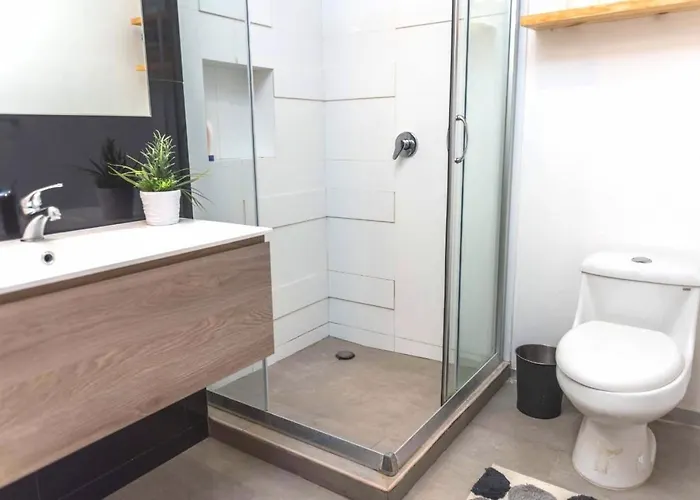 The By Menesse 4*